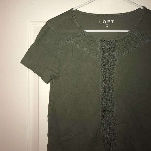 ANN TAYLOR LOFT short sleeve blouse - Picture 4 of 5